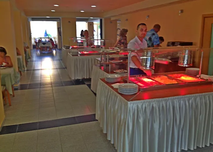 Отель Kalofer 3*