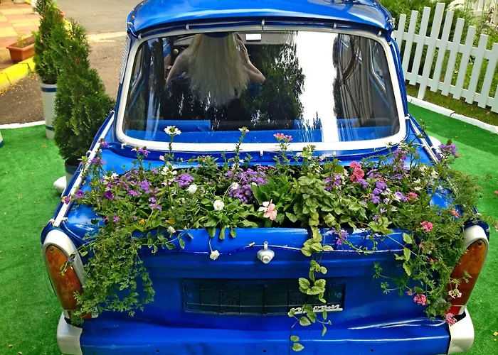 Отель Kalofer 3*